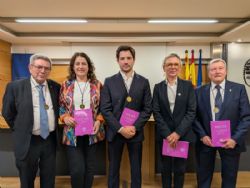 Ampliar foto: LA ACADEMIA DE FARMACIA REINO DE ARAG�N CELEBR� EL ACTO DE RECEPCI�N DE FRANCISCO LES PARELLADA COMO ACAD�MICO CORRESPONDIENTE