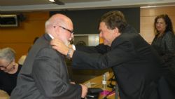 Ampliar foto: Daniel Tabuenca, nuevo miembro de la Academia de Farmacia Reino de Aragn