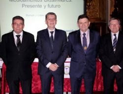 Ampliar foto: Los biosimilares, protagonistas de la inauguracin del nuevo curso de la Academia de Farmacia Reino de Aragn