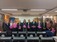 Foto de familia de la Academia de Farmacia Reino de Aragn.