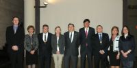 Foto de familia de los acadmicos.